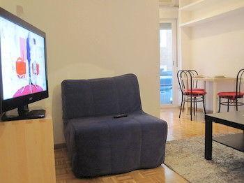 Apartamentos Madrid Hortaleza 외부 사진
